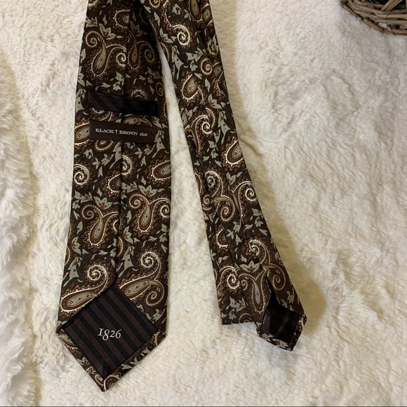 Black Brown 1826 100% Silk Necktie Brown Paisley NWOT - Picture 3 of 7